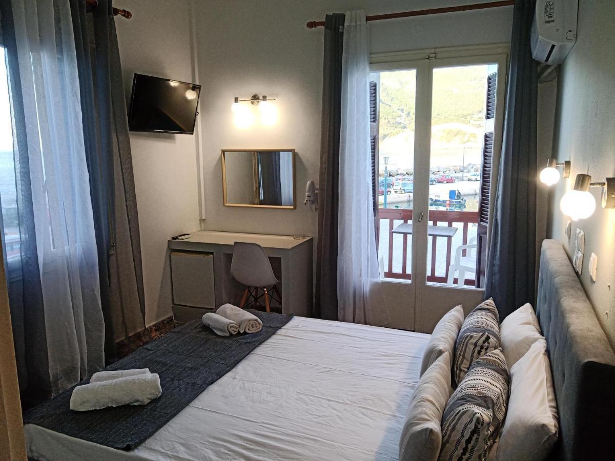 Hotel Georgios L à Skopelos Extérieur photo